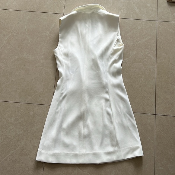 White vest dress size 00 - Picture 5 of 5